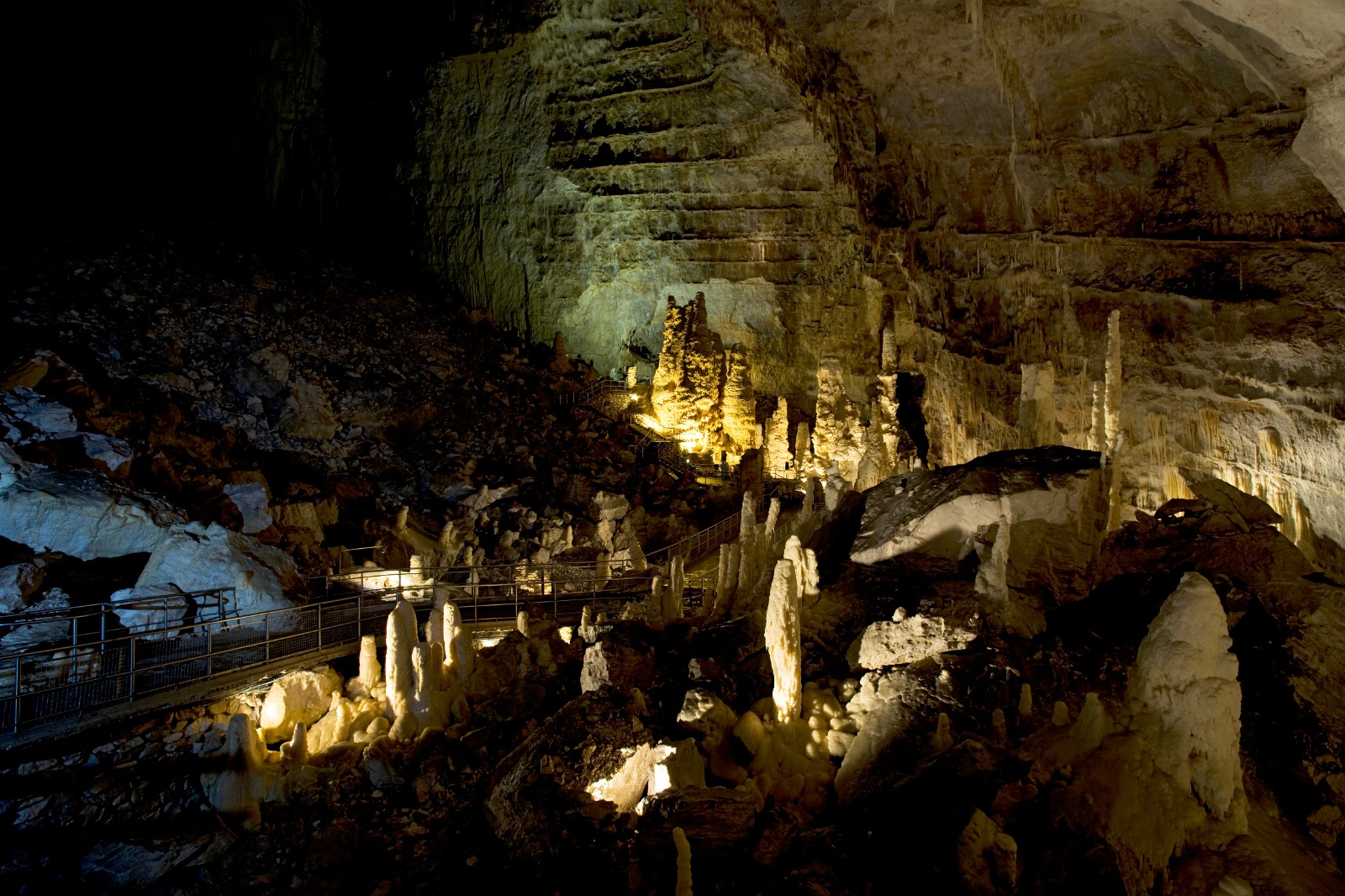 Grotte di Frasassi a Genga in Provincia di Ancona - Ingresso
